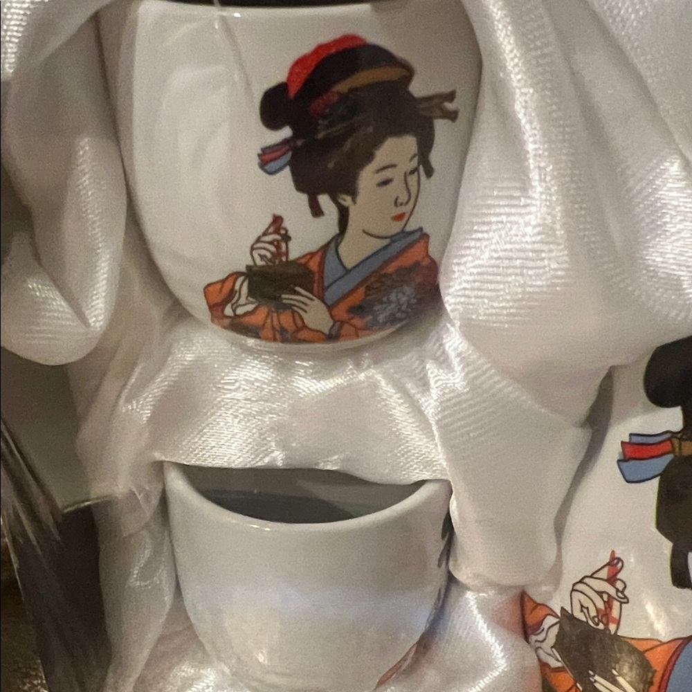 #1199=Elegant Geisha Tea Set - White and Red - Picture 5 of 12